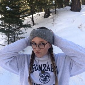 Meet your Posher, Madeline